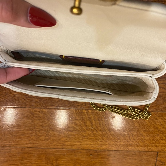 Tabby Crossbody Wristlet With Pillow Quilting - Picture 9 of 15